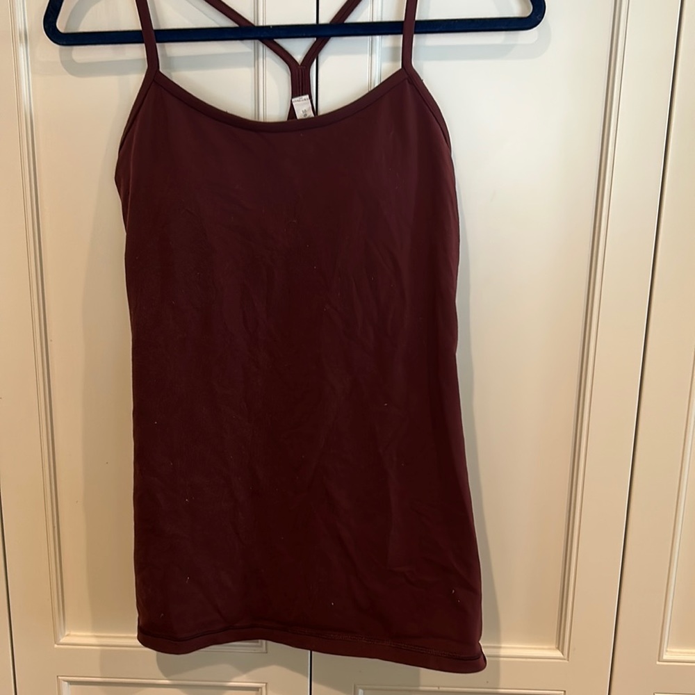 Maroon Lululemon Tank with shelf bra. Size 10 VGUC